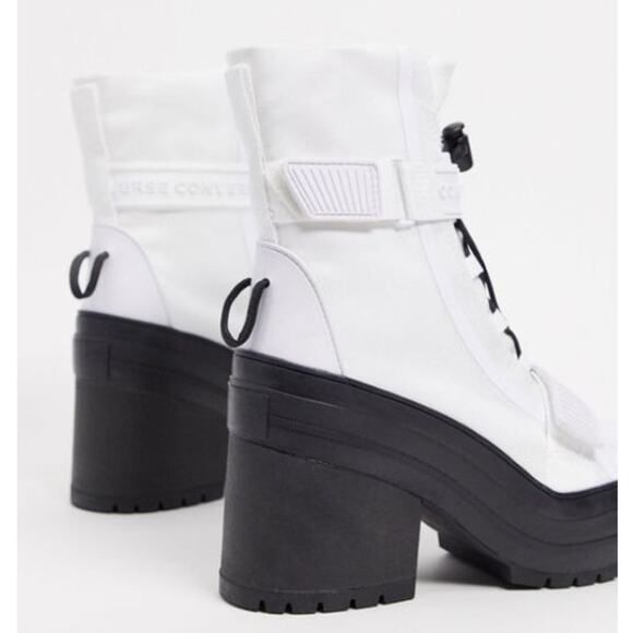Converse Chuck Taylor All Star Gr82 Heeled Boot in White & Black, Size 7 - Picture 4 of 13